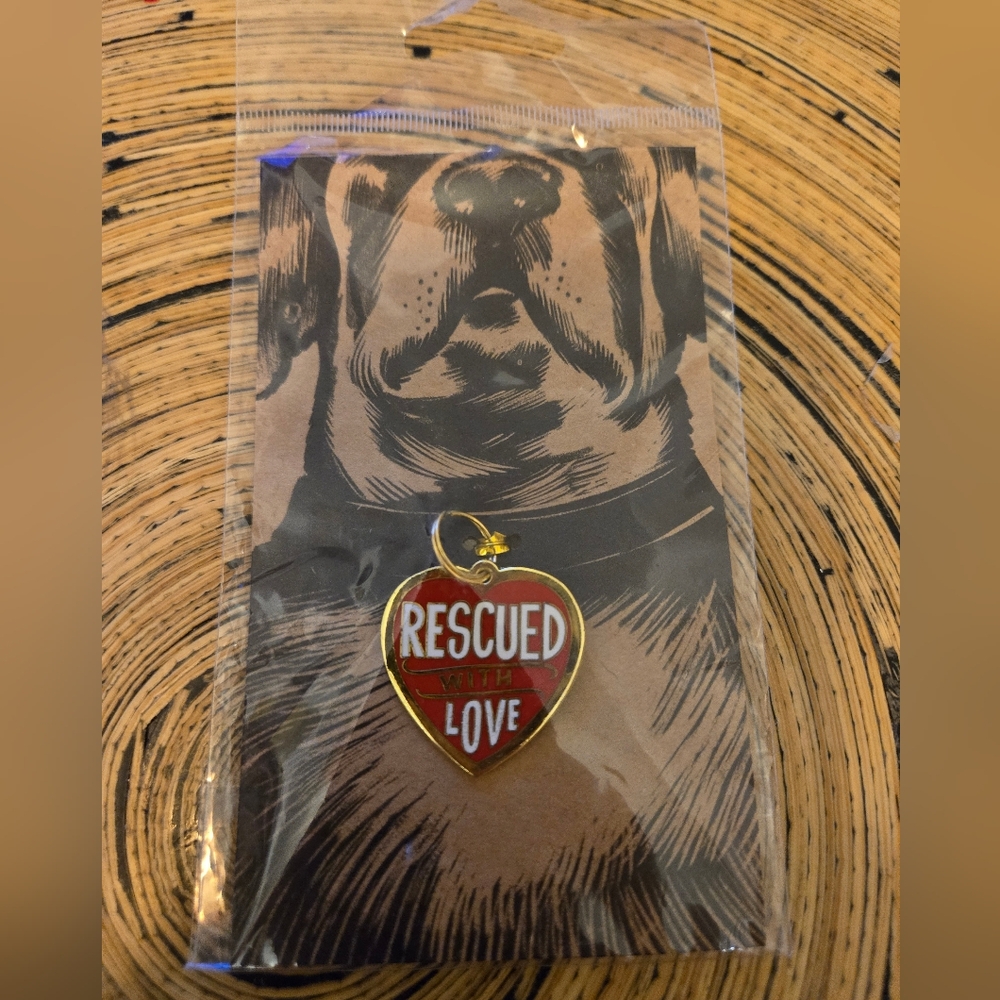 * Dog collar charm "Rescued with Love"